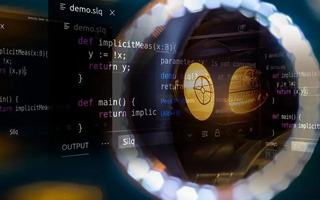 河南 api php源码,下载的php源码怎么运行呢？